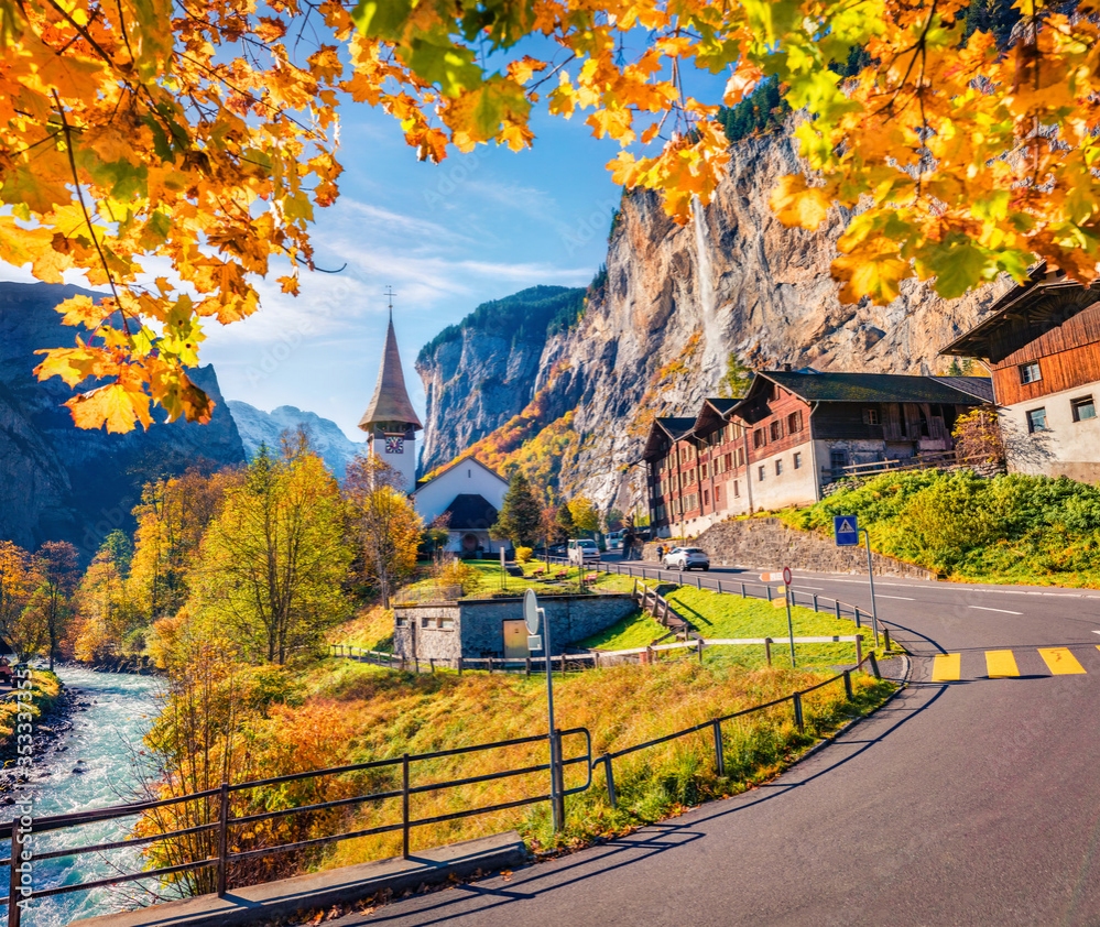 Du lịch Thụy Sĩ mùa thu: Bản tình ca bất hủ của châu Âu
