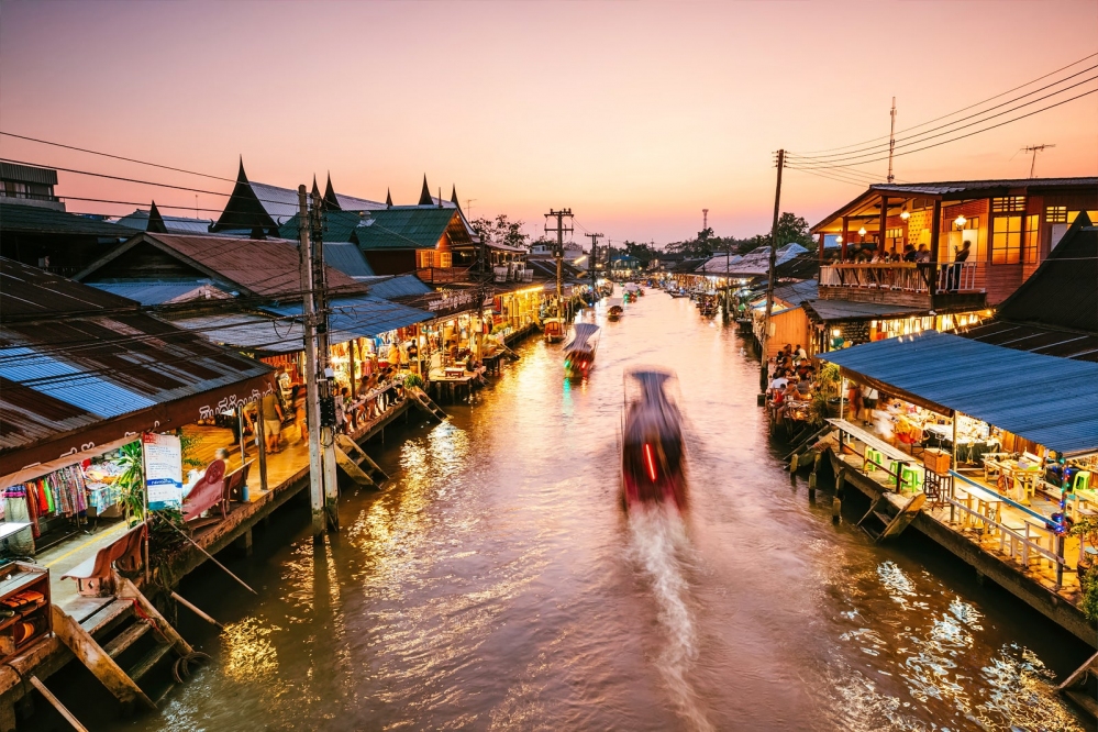 Vi vu ngay 5 khu chợ nổi gần Bangkok