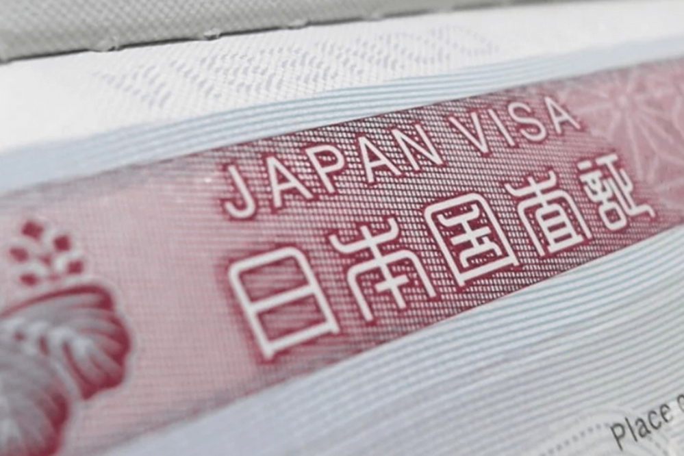 Hộ chiếu trắng, lương 10 triệu đồng/tháng xin visa Nhật có dễ dàng?